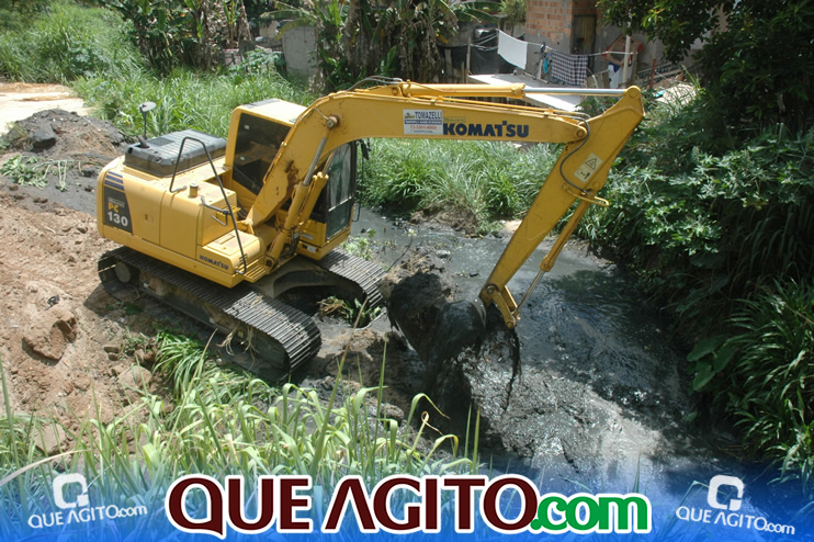 Prefeitura realiza limpeza preventiva do Canal do Córrego Gravatá 5