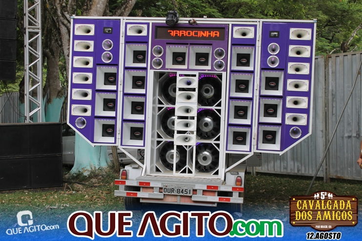 Sinho Ferrary leva público ao delírio em show realizado na Cascata Fest em Pau Brasil 6