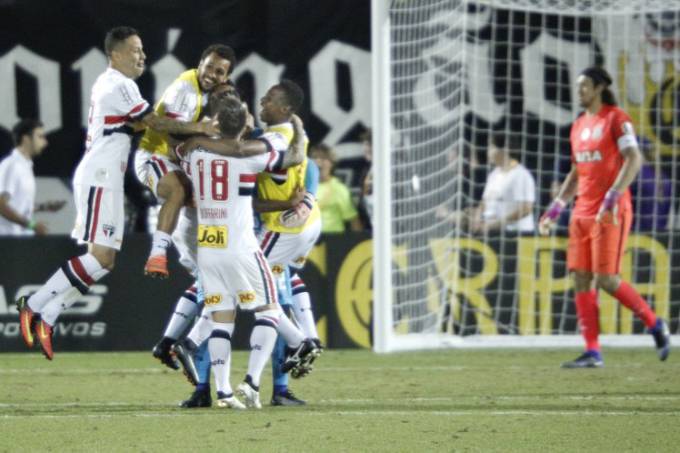 São Paulo bate Corinthians nos pênaltis e conquista a Florida Cup 5