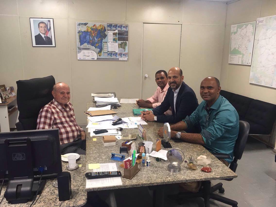 Prefeito de Eunápolis conquista sinal de celular para Gabiarra e Mundo Novo 5