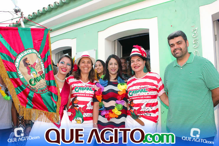 Rei Momo recebe a chave da cidade das mãos da prefeita Cláudia Oliveira - Porto Seguro 7