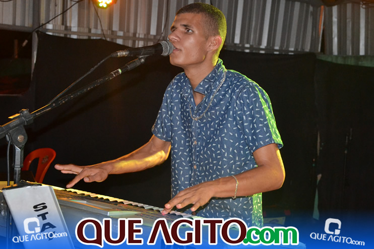 Show de Vanoly Cigano anima Clube da Brasileiro em Eunápolis 6