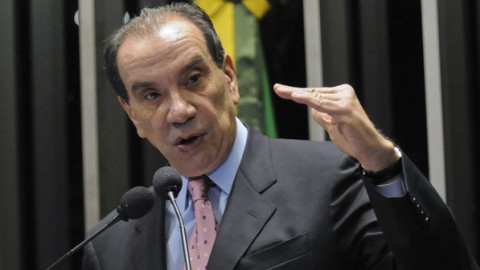 Temer escolhe senador Aloysio Nunes para Itamaraty 2
