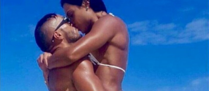 Belo se declara para esposa Gracyanne em foto onde ele “aperta o bumbum” na praia 6