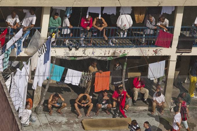 Brasil declara na ONU que reduzirá população carcerária em 10% 3