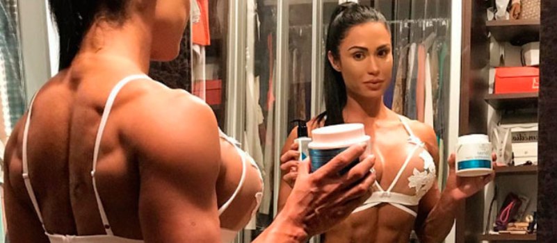 De lingerie branca, Gracyanne Barbosa surta seguidores no Instagram 14