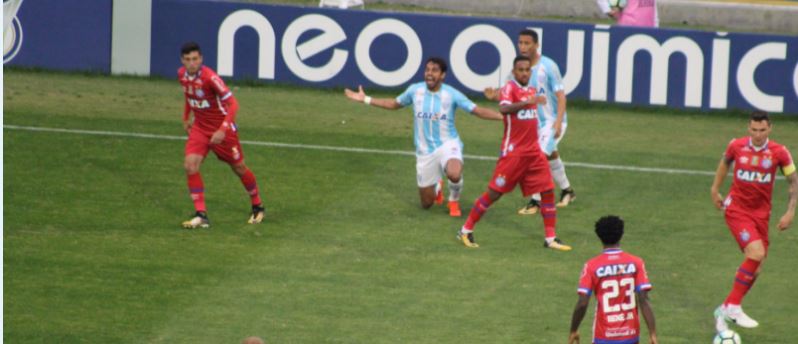 SÃO EDIGAR: Atacante faz dois e Bahia vence o Avaí em Santa Catarina 12