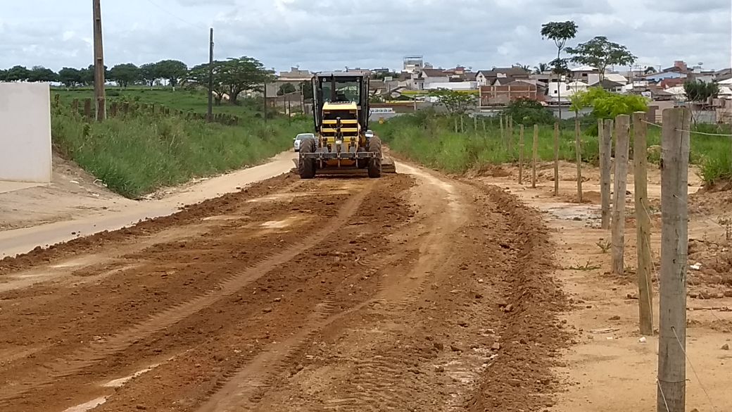 Estrada da Colônia é patrolada para possibilitar mobilidade rural e escoamento agrícola 6