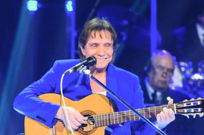 ESPECIAL ROBERTO CARLOS: O cantor que tem um salario de R$ 5 milhões consegue 25 no ibope 5