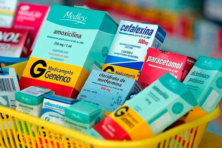Governo autoriza reajuste médio de 2,43% para medicamentos 5