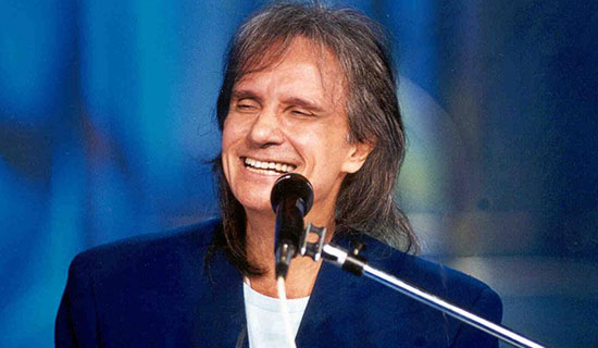 Roberto Carlos apoia manifestação dos caminhoneiros: “Os fins justificam os meios” 5