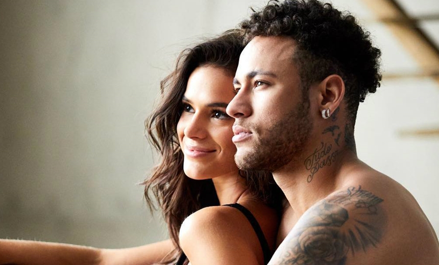 Bruna Marquezine ganha folga de novela e vai para a Rússia ver Neymar 24