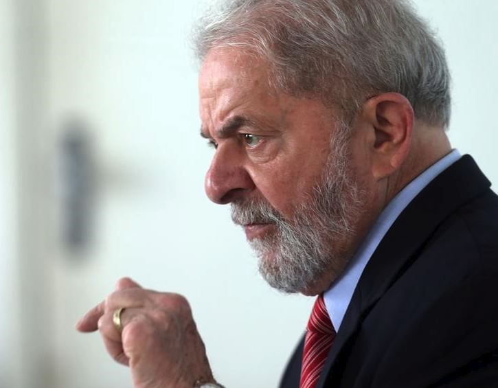 Lula diz que nunca acreditou que sairia da prisão neste domingo 5
