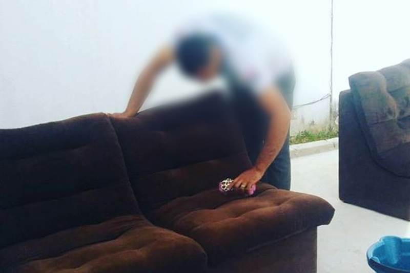 Anúncio de faxina masculina viraliza no Teixeira Vendas 20