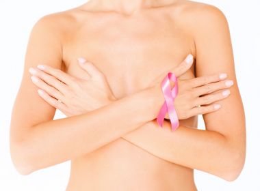 Câmara aprova projeto que garante direito à reconstrução de mama pelo SUS 5