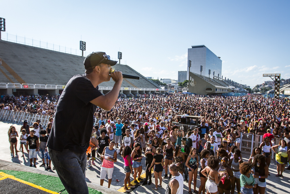 RIO PARADA FUNK FAZ EDIÇÃO ESPECIAL DE ANO NOVO 3