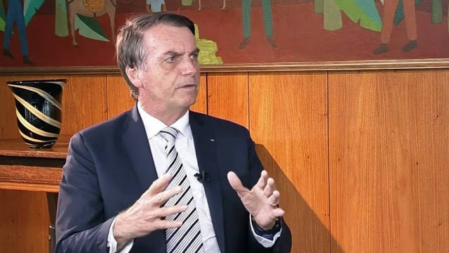 Bolsonaro defende fim da Justiça do Trabalho em 1ª entrevista como presidente 2