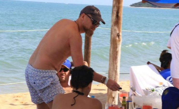 Homem apontado como Leonardo DiCaprio em Trancoso é sósia 9