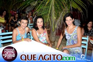 Trio Virgulino e OMP encantam público do Forró na Praia 212