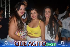 Wesley Safadão e Trio da Huanna agitam noite de quinta na Arena Axé Moi 109