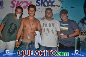 Wesley Safadão e Trio da Huanna agitam noite de quinta na Arena Axé Moi 135