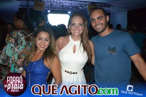 Trio Virgulino e OMP encantam público do Forró na Praia 96