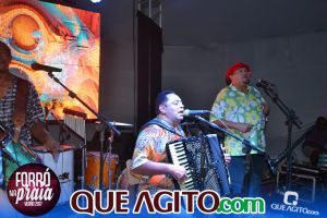 Trio Virgulino e OMP encantam público do Forró na Praia 97