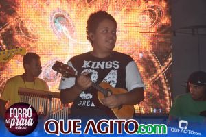 Trio Virgulino e OMP encantam público do Forró na Praia 26