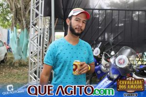 Sinho Ferrary leva público ao delírio em show realizado na Cascata Fest em Pau Brasil 93