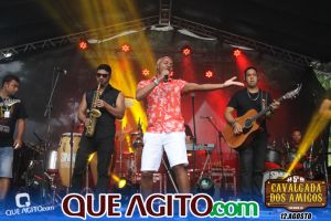 Sinho Ferrary leva público ao delírio em show realizado na Cascata Fest em Pau Brasil 17