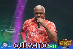 Sinho Ferrary leva público ao delírio em show realizado na Cascata Fest em Pau Brasil 79