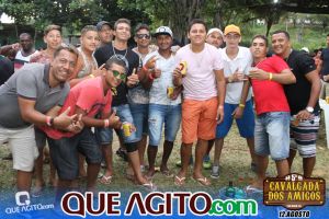 Sinho Ferrary leva público ao delírio em show realizado na Cascata Fest em Pau Brasil 85