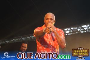 Sinho Ferrary leva público ao delírio em show realizado na Cascata Fest em Pau Brasil 96