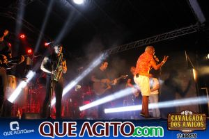 Sinho Ferrary leva público ao delírio em show realizado na Cascata Fest em Pau Brasil 24