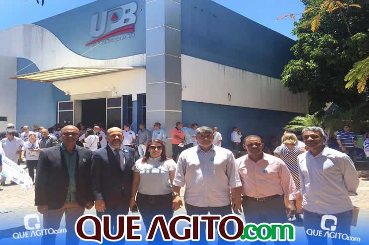 Prefeito de Eunápolis participa de votação para nova diretoria da UPB 8