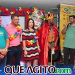 Rei Momo recebe a chave da cidade das mãos da prefeita Cláudia Oliveira - Porto Seguro 9