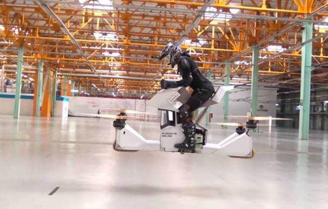 Empresa russa mostra motocicleta voadora 8