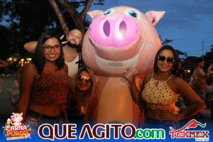 Muito agito no primeiro dia do Bloco CarnaPorco no Tex Mex 83