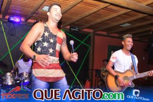 Arraial D'ajuda: Leandro Campeche anima foliões na segunda noite do Carnaval do Tex 37