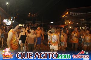 Muito agito no primeiro dia do Bloco CarnaPorco no Tex Mex 16