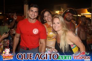 Muito agito no primeiro dia do Bloco CarnaPorco no Tex Mex 99