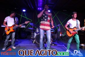 Arraial D'ajuda: Leandro Campeche anima foliões na segunda noite do Carnaval do Tex 105