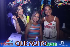 Arraial D'ajuda: Leandro Campeche anima foliões na segunda noite do Carnaval do Tex 102