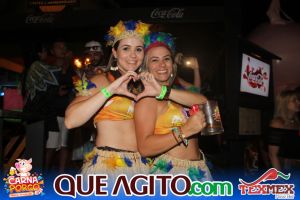 Muito agito no primeiro dia do Bloco CarnaPorco no Tex Mex 168