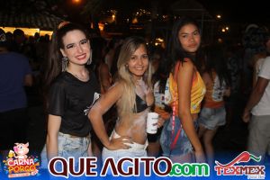 Muito agito no primeiro dia do Bloco CarnaPorco no Tex Mex 132