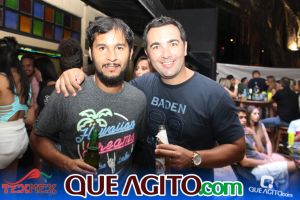 Arraial D'ajuda: Leandro Campeche anima foliões na segunda noite do Carnaval do Tex 96