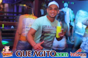 Banda Tôa Tôa encerra com chave de ouro o Bloco Carnaporco no Tex Mex 136