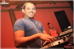 Arraial D’ajuda: Saan Vagner agita Pré Carnavaç do Tex Mex 53