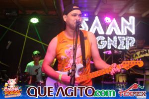 Muito agito no primeiro dia do Bloco CarnaPorco no Tex Mex 173