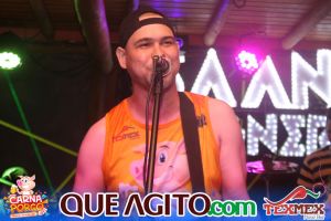 Muito agito no primeiro dia do Bloco CarnaPorco no Tex Mex 160